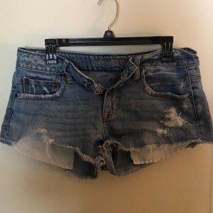 American Eagle size 10 shorts
